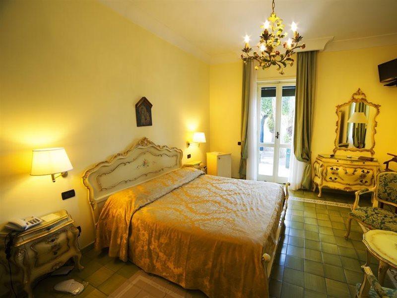 Grande Albergo Miramare Formia Extérieur photo