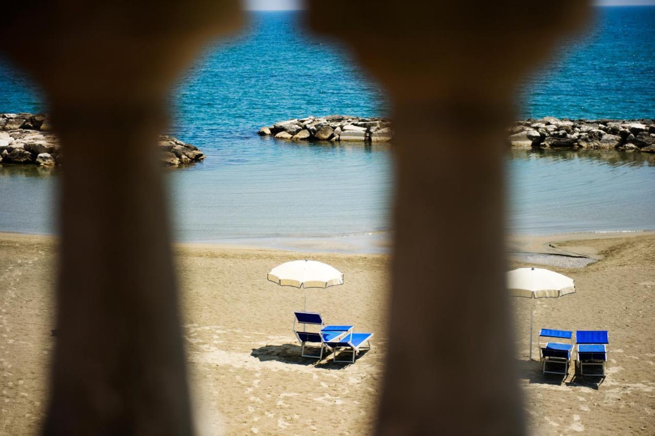 Grande Albergo Miramare Formia Extérieur photo